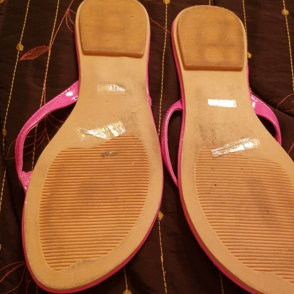Sandals - Picture 2 of 3